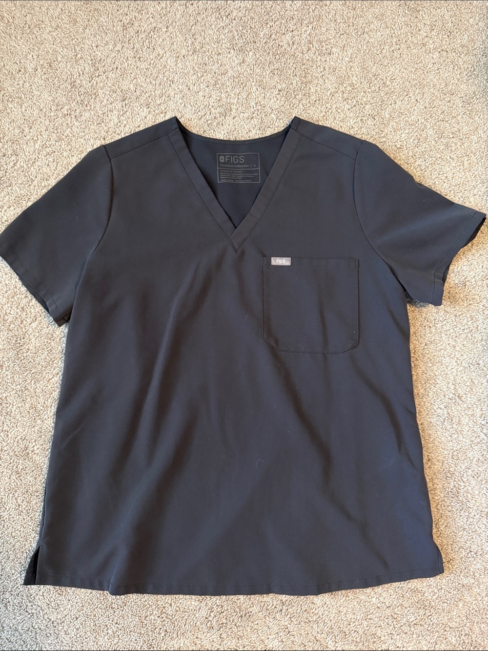 Figs women’s grey V-Neck Scrub Top